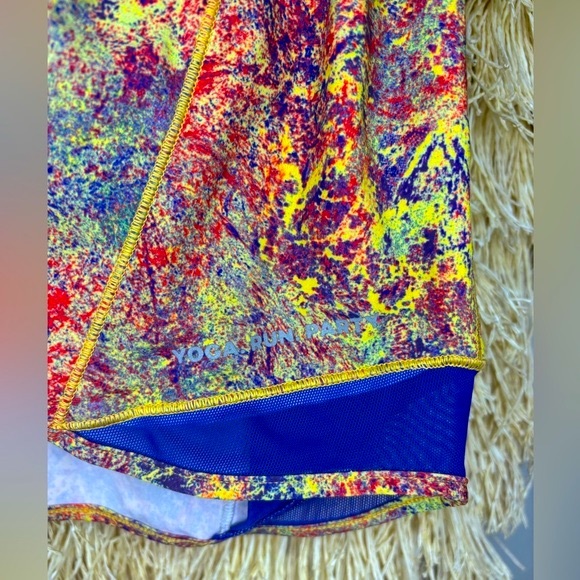 Lululemon SeaWheeze⚡️Hotty Hot High-Rise Lined Short 4" Long⚡️Woodland Sprint⚡️6 - Picture 10 of 15